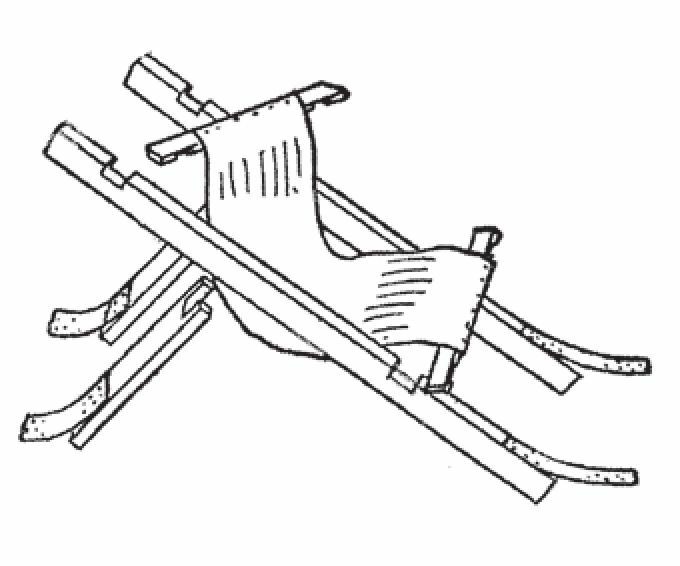 图4　折叠椅雪橇上面的椅子