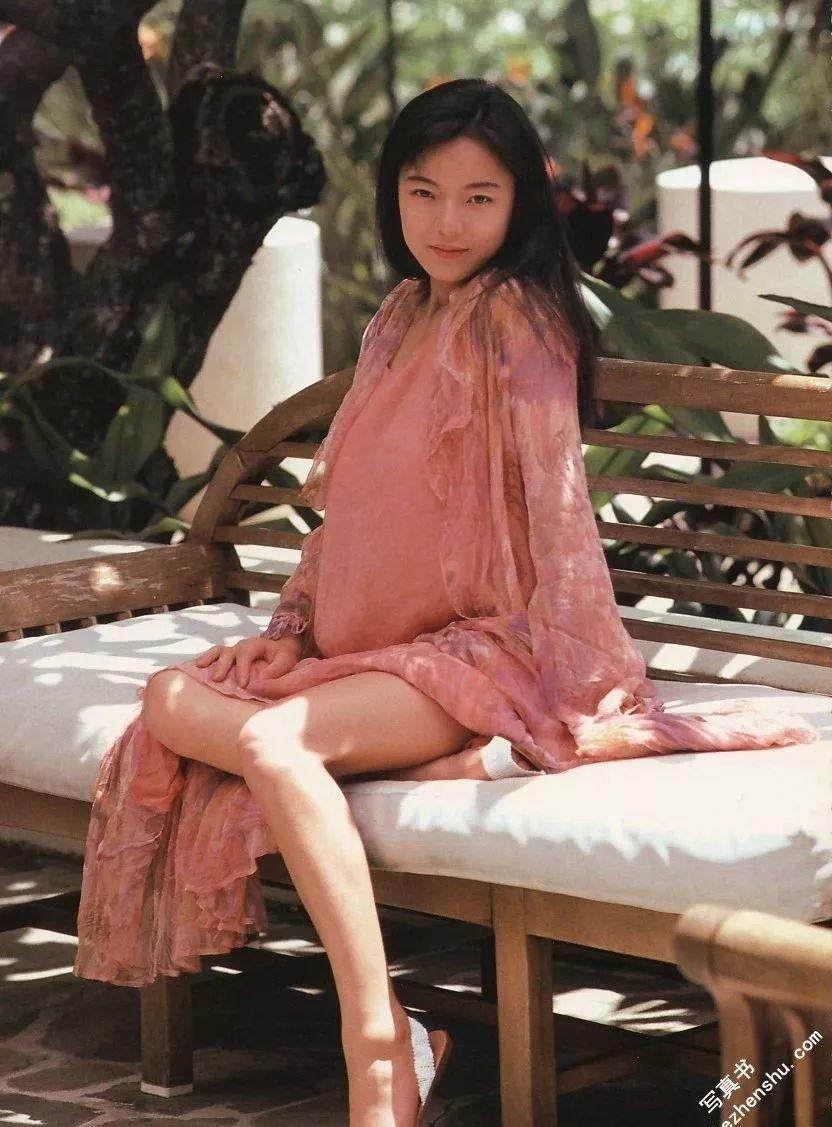 荒井美惠子「amoureux 恋してる」
