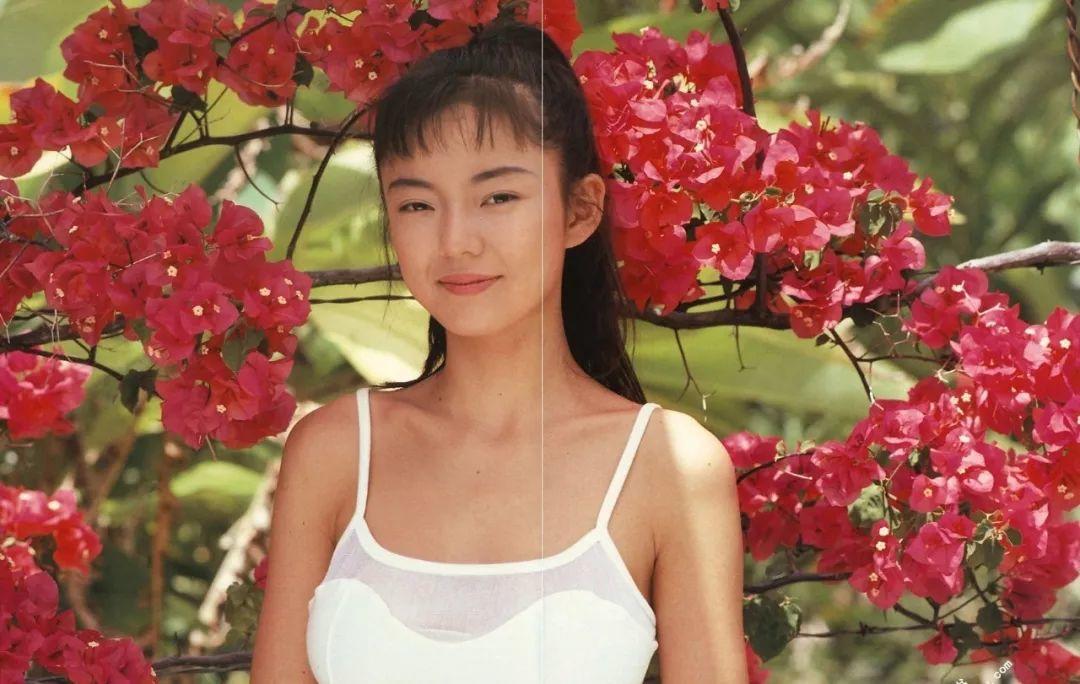 荒井美惠子「amoureux 恋してる」